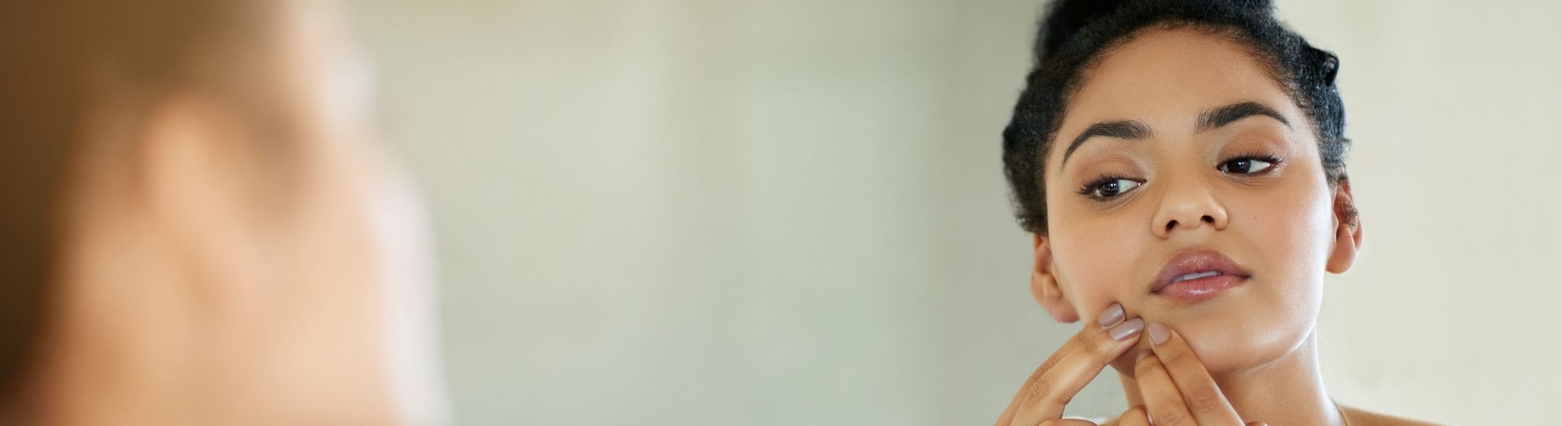 The Many Factors That Influence Acne